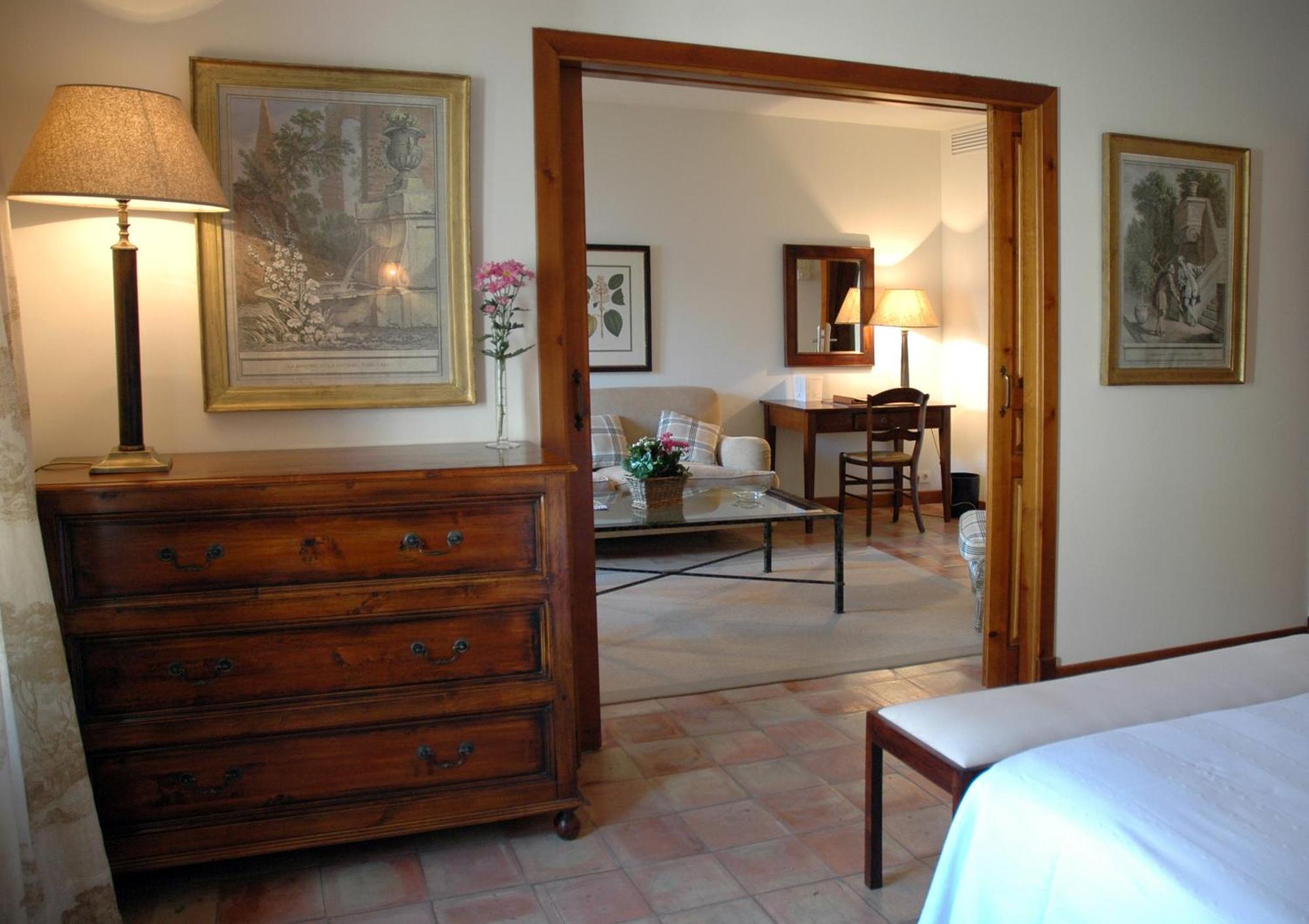 Hotel Puerta De La Luna Baeza Luaran gambar
