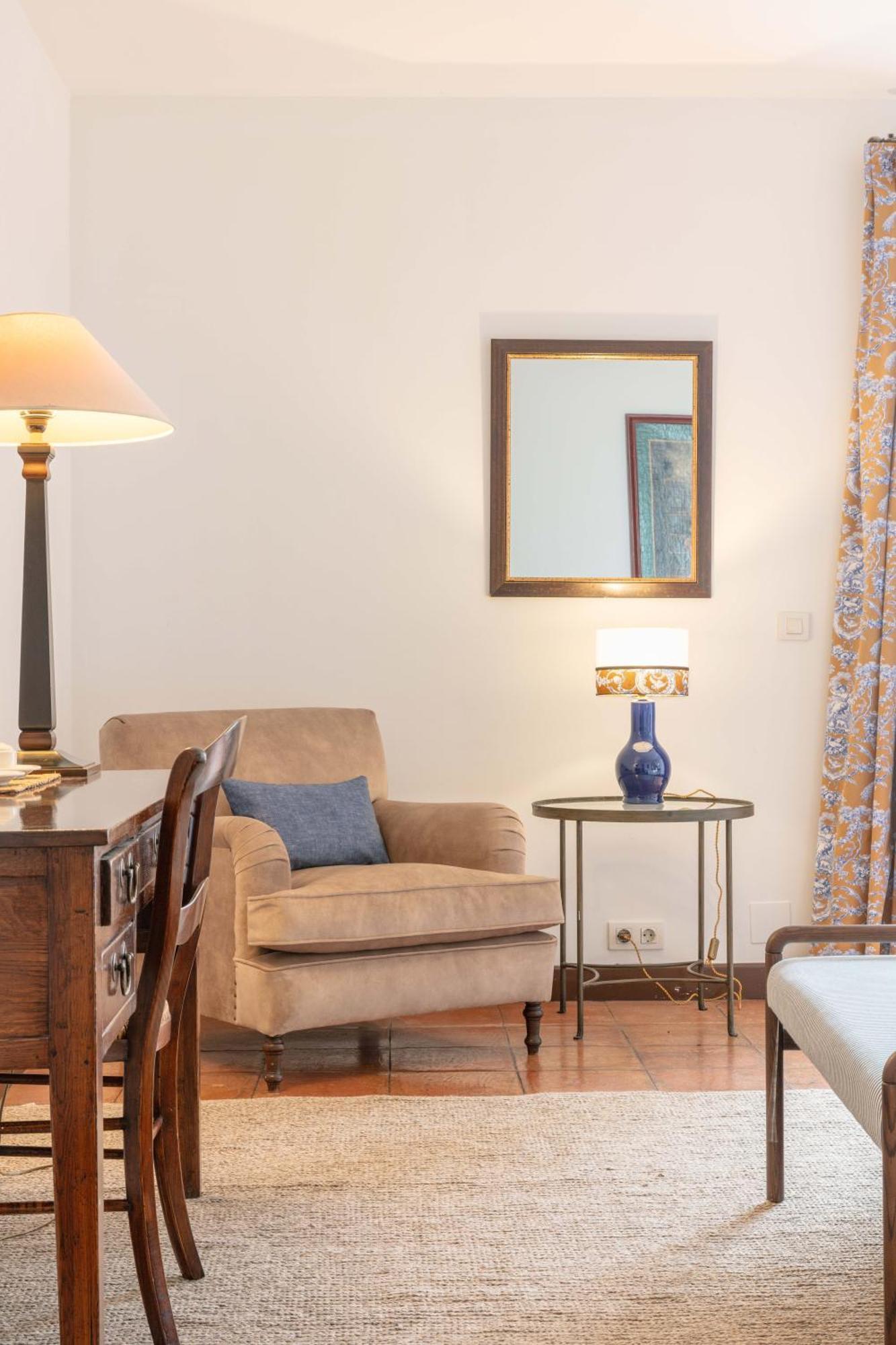 Hotel Puerta De La Luna Baeza Luaran gambar